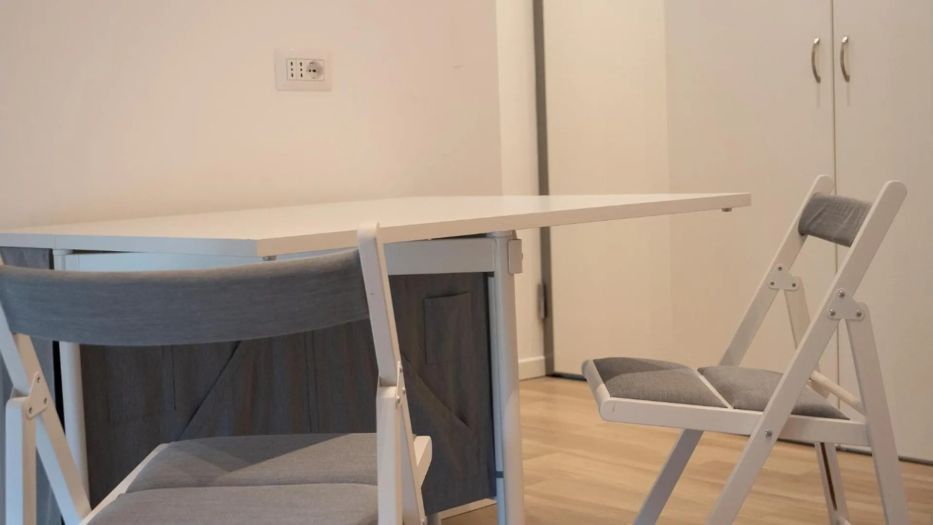 Prestige Boutique Homes-Design Disctict Milan 0*,
